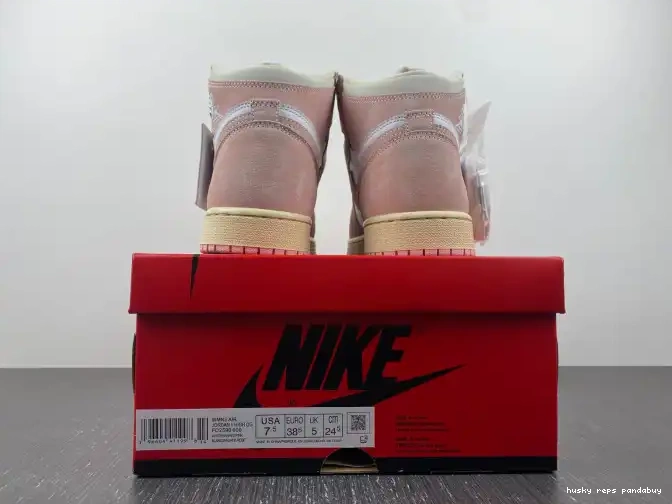 Rep Husky Jordan (Women's) Washed OG Retro Pink 1 FD2596-600 High Air 0419